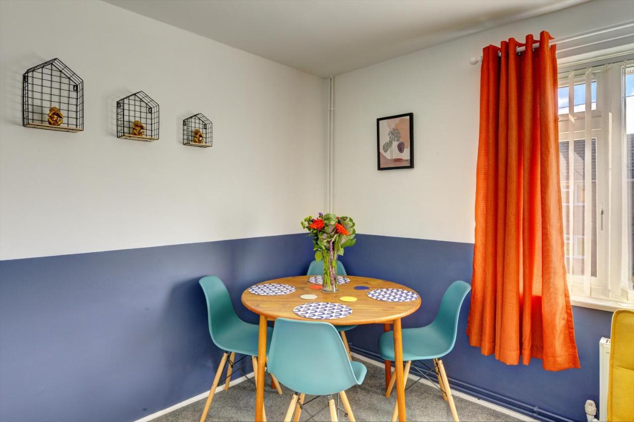 Inspire Homes 2-Bed Sleeps 5 Near Leamington & M40 Southam  Dış mekan fotoğraf