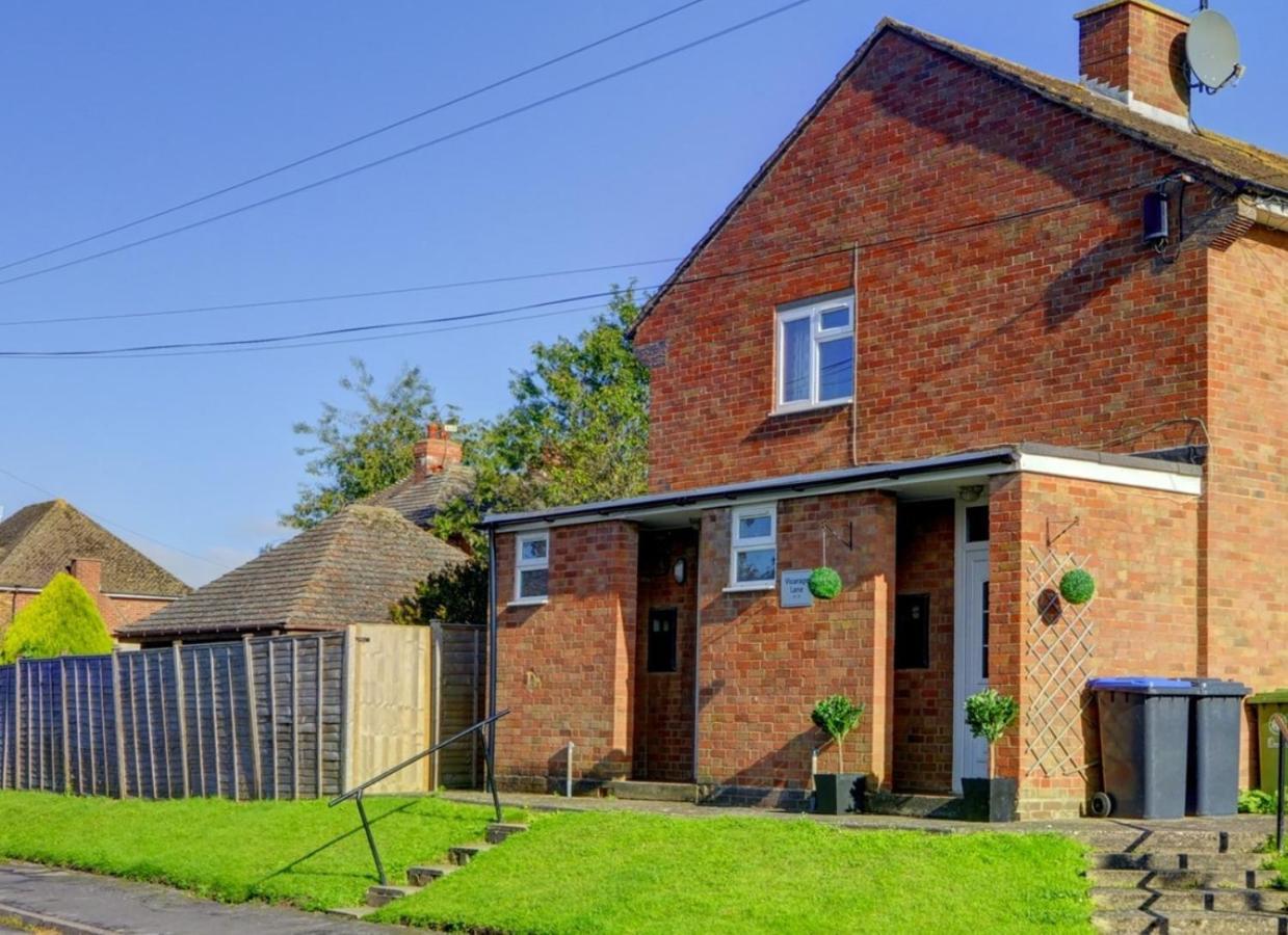 Inspire Homes 2-Bed Sleeps 5 Near Leamington & M40 Southam  Dış mekan fotoğraf